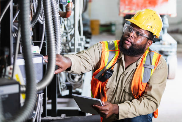 Best Electric Panel Repair  in Holbrook, NY
